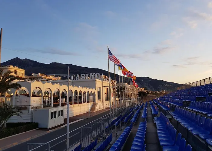 Panoramica مينتون