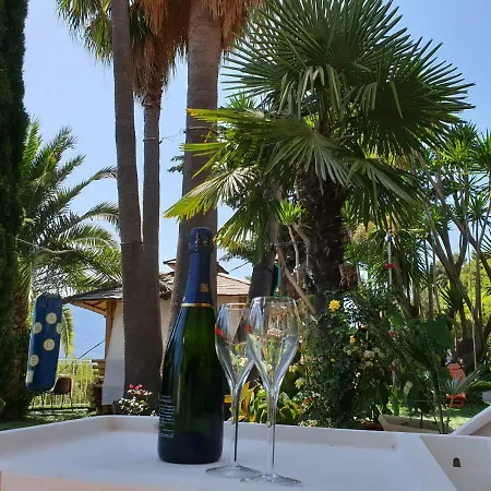 Panoramica דירה מנטון