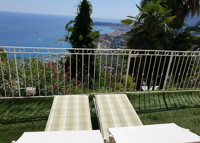 アパート Panoramica マントン