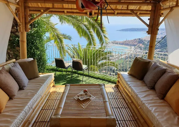 アパート Panoramica マントン