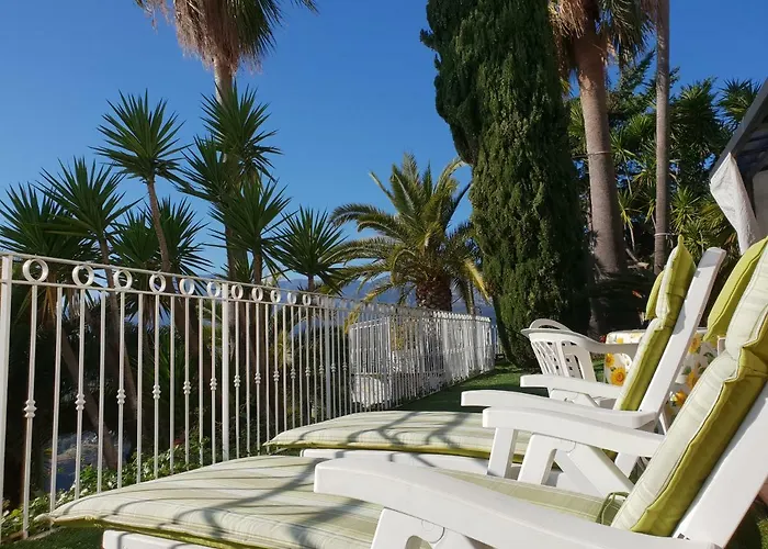 Panoramica アパート マントン